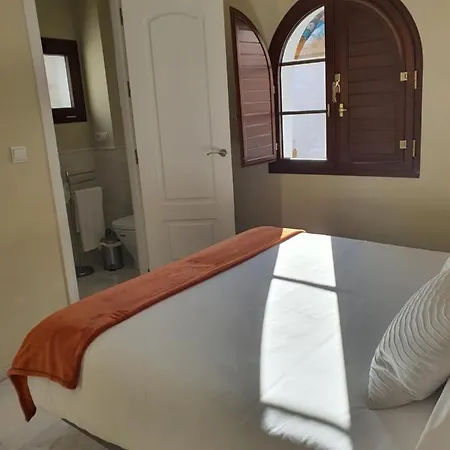 Casa Sevillana Centro Homestay *